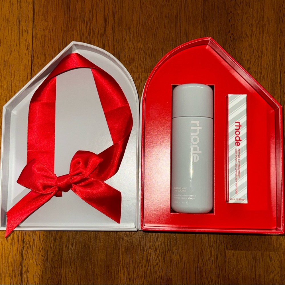 Rhode Holiday Duo: Peppermint Peptide Lip Treatment & Glazing Milk